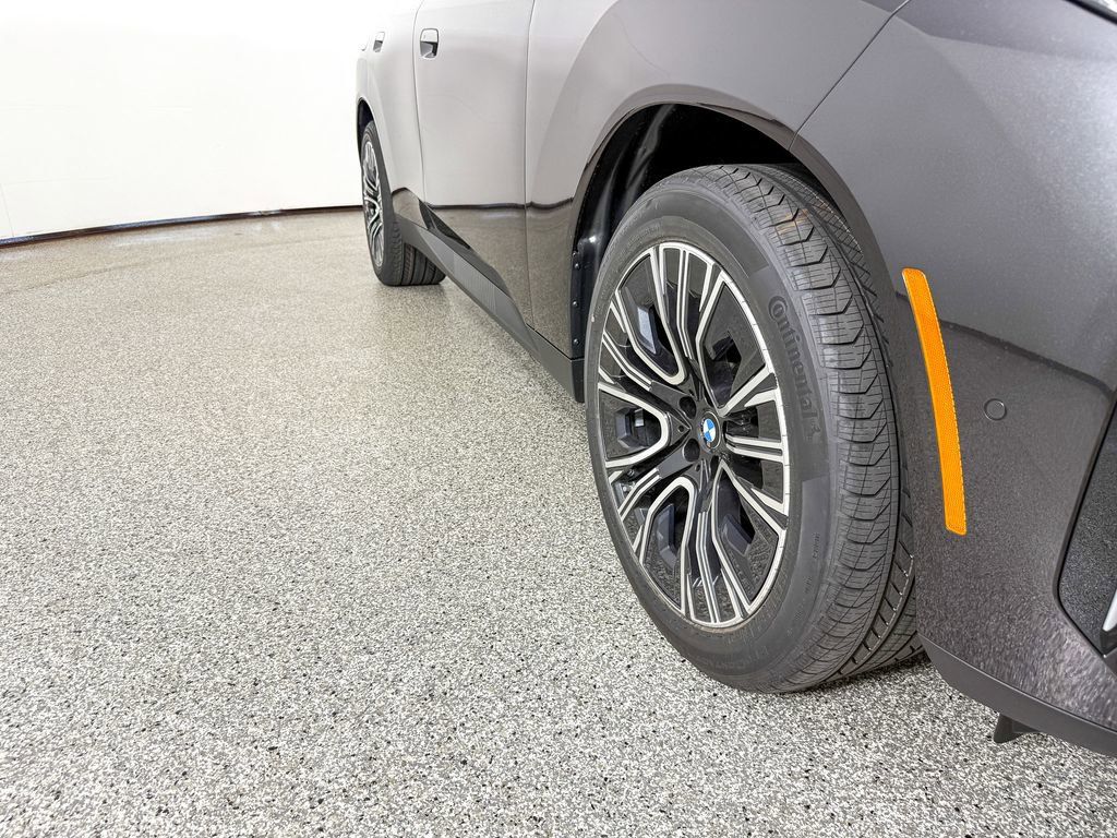 Thumbnail: 2025 BMW X3 - 8