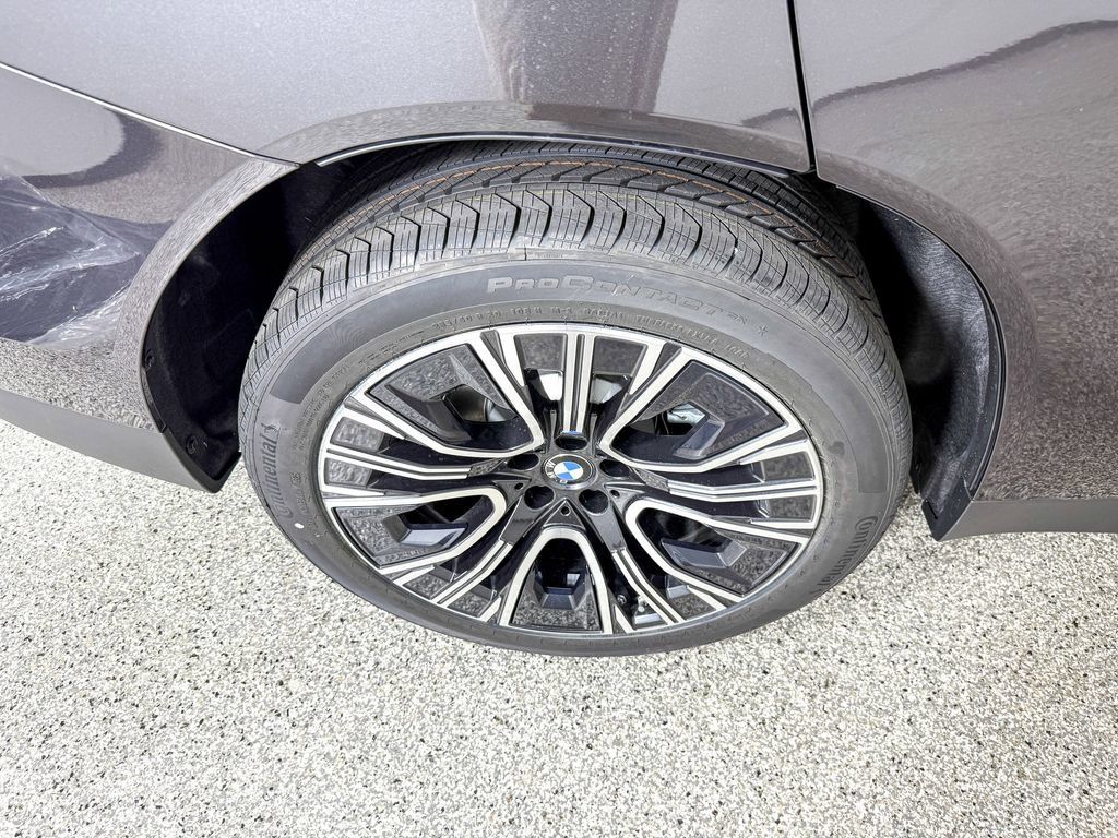 Thumbnail: 2025 BMW X3 - 25