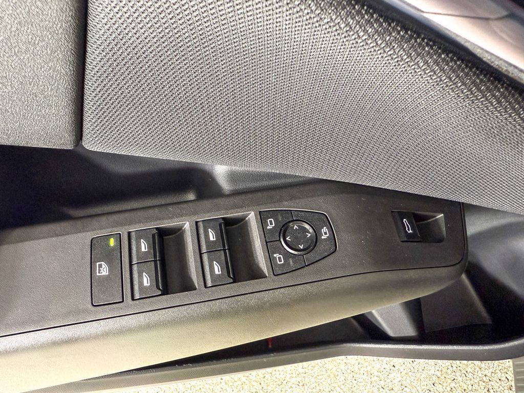 Thumbnail: 2025 BMW X3 - 34