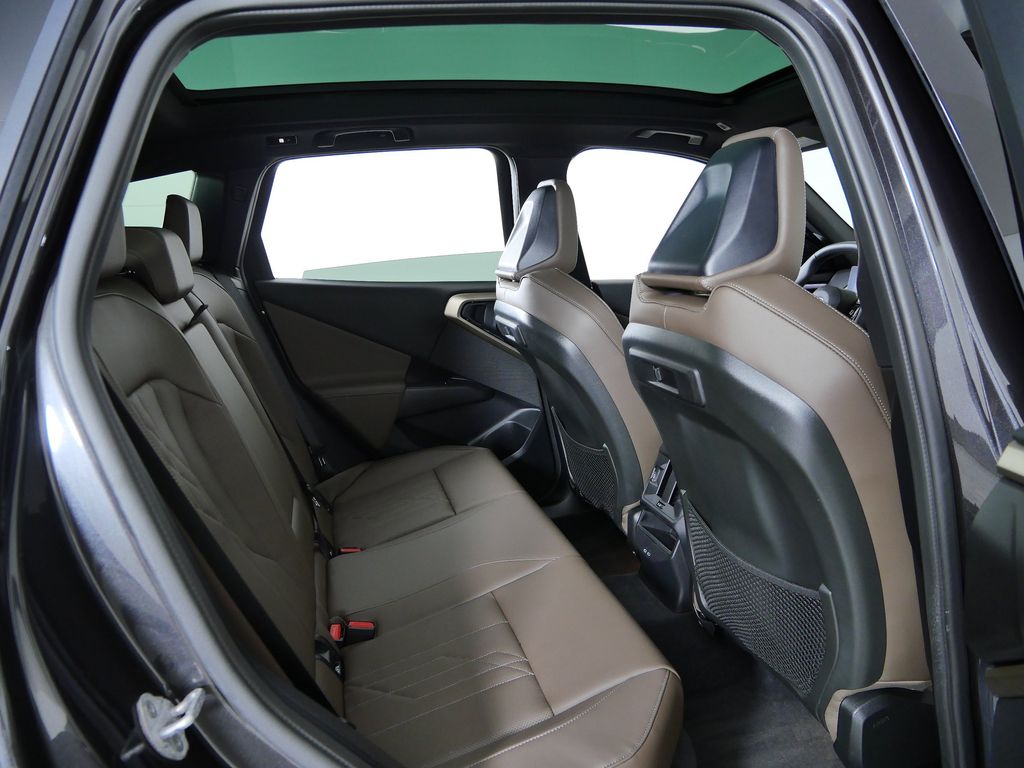 Thumbnail: 2025 BMW X3 - 11