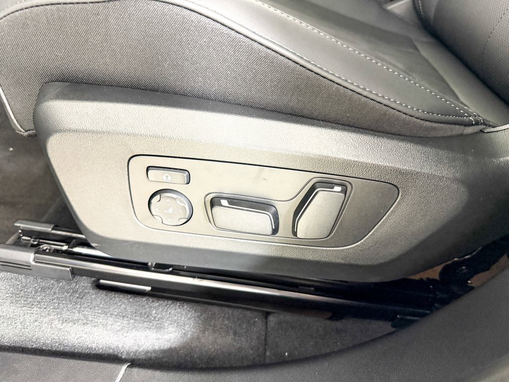 Thumbnail: 2025 BMW X3 - 31