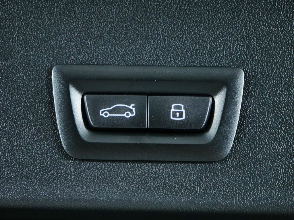 Thumbnail: 2026 BMW X3 - 30