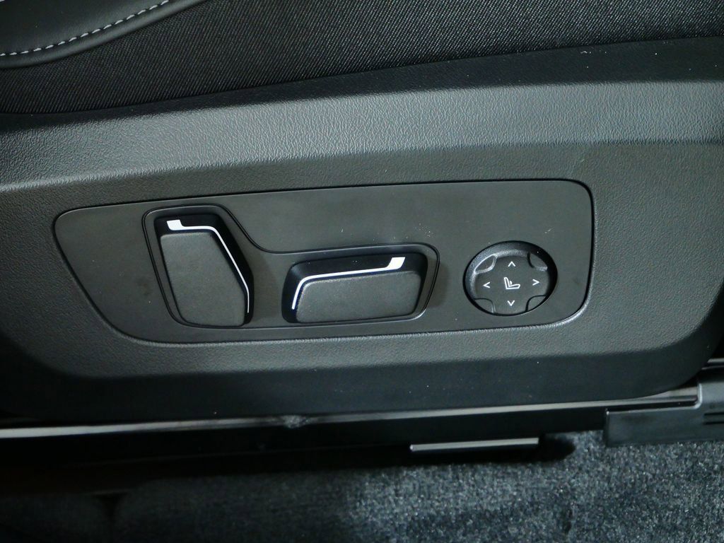 Thumbnail: 2026 BMW X3 - 29