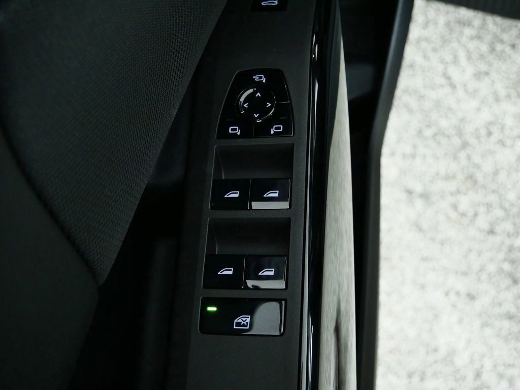 Thumbnail: 2026 BMW X3 - 36