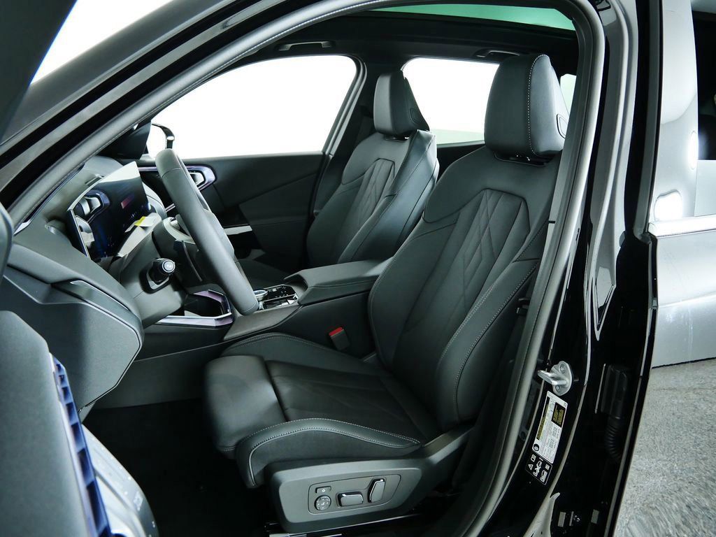 Thumbnail: 2026 BMW X3 - 33