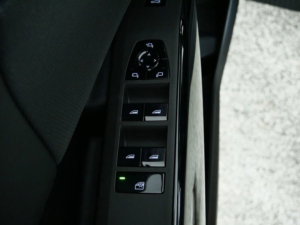 Thumbnail: 2026 BMW X3 - 36