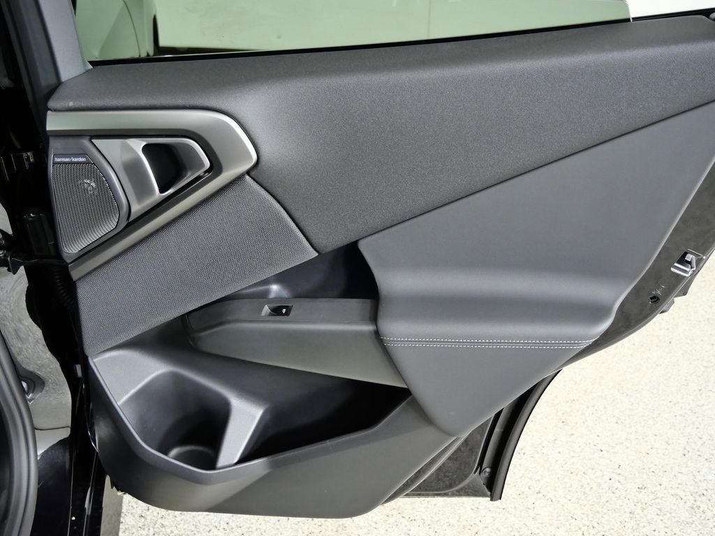 Thumbnail: 2026 BMW X3 - 33