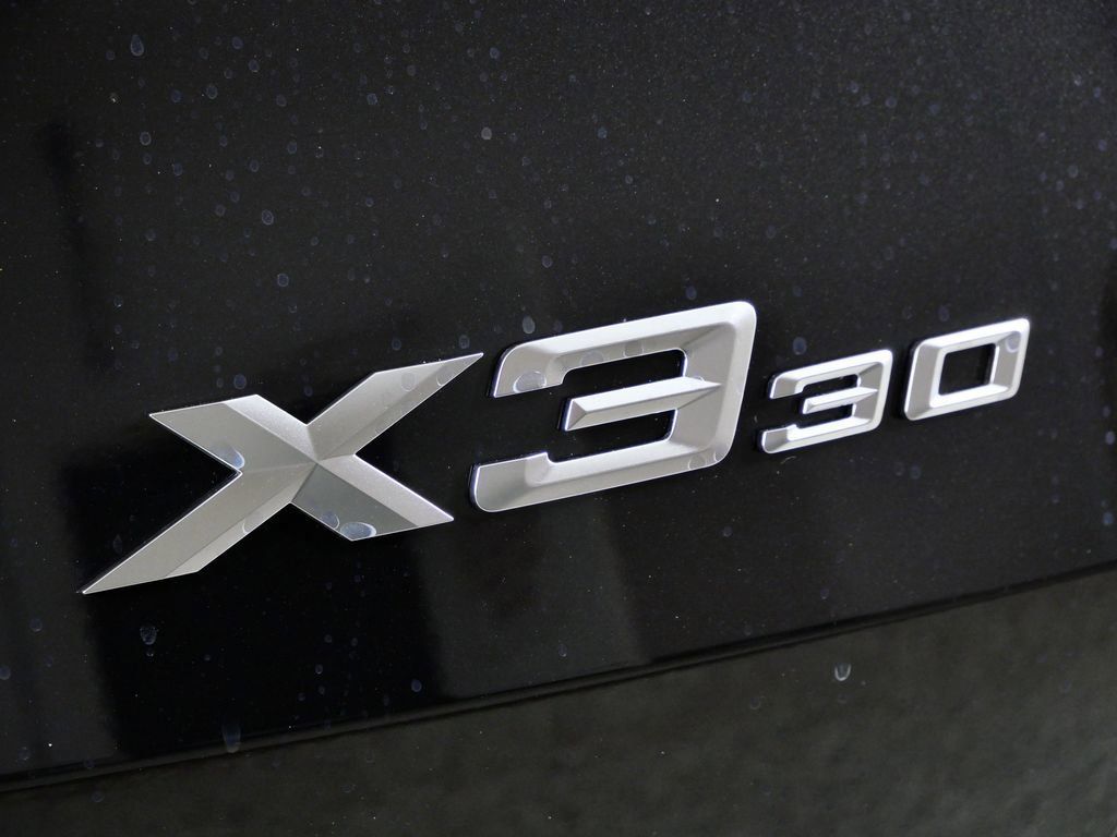 Thumbnail: 2026 BMW X3 - 23