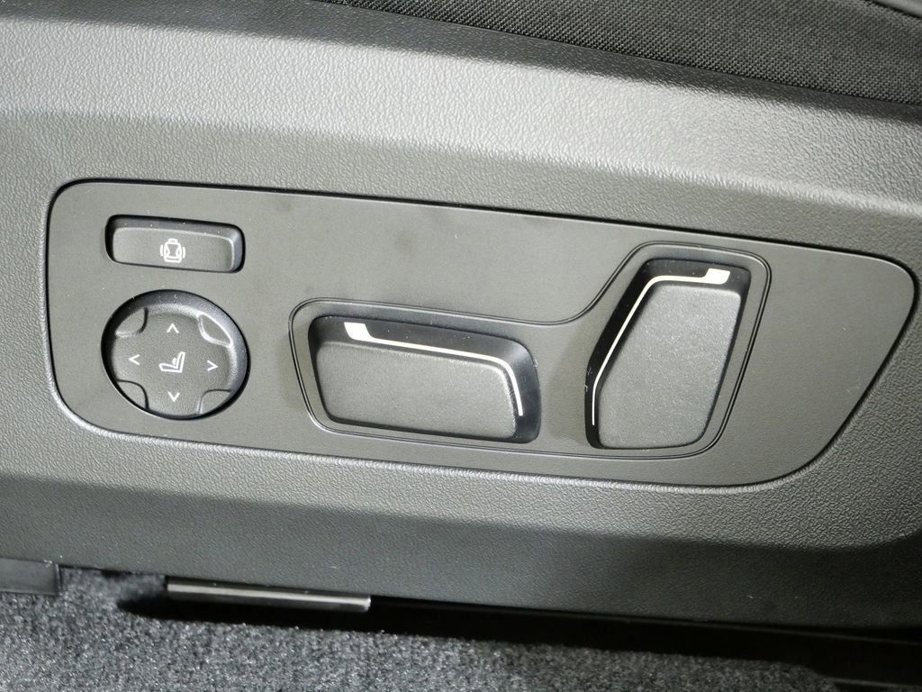 Thumbnail: 2026 BMW X3 - 43