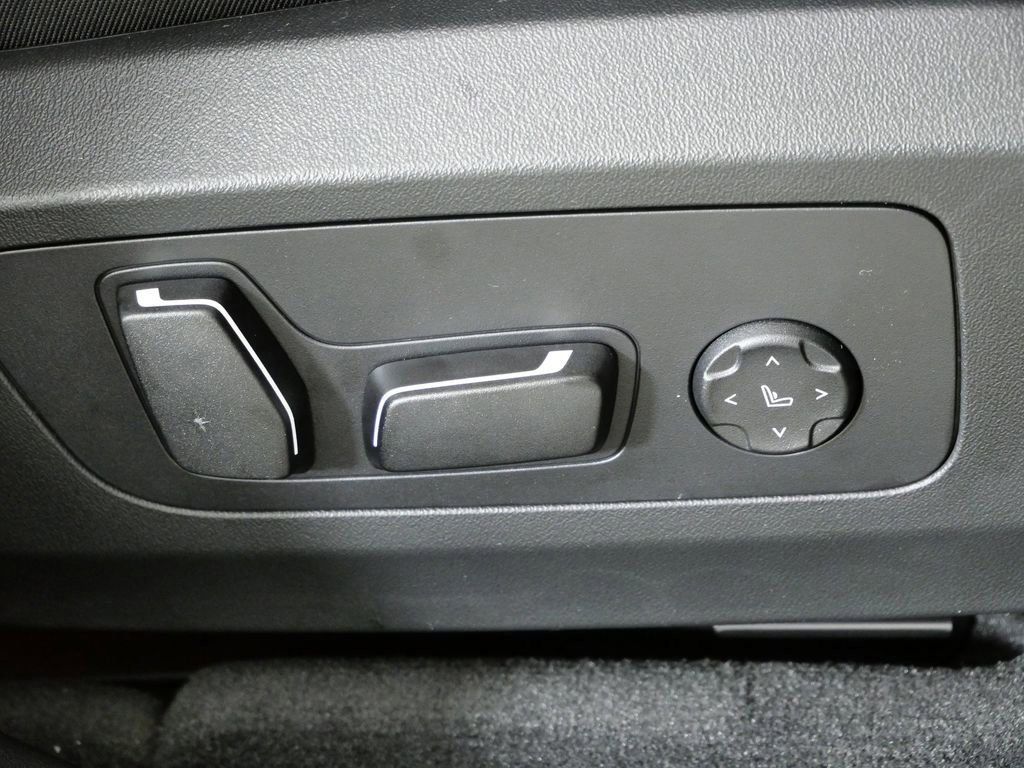 Thumbnail: 2026 BMW X3 - 30