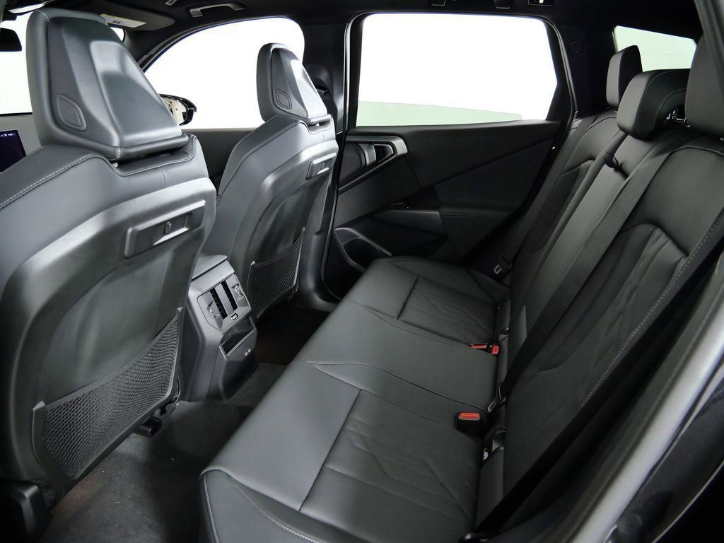 Thumbnail: 2026 BMW X3 - 35