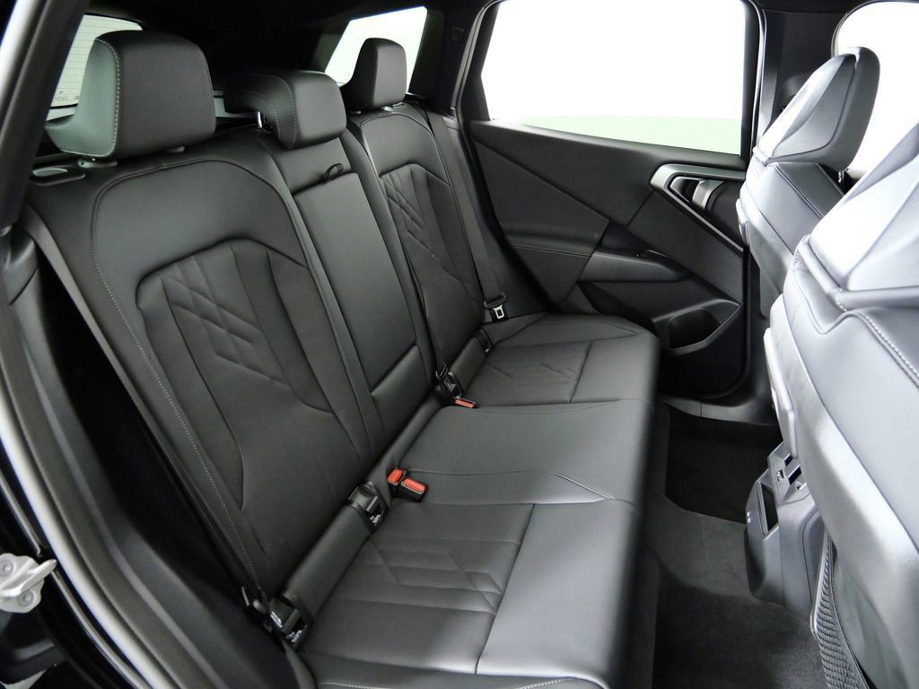 Thumbnail: 2026 BMW X3 - 32