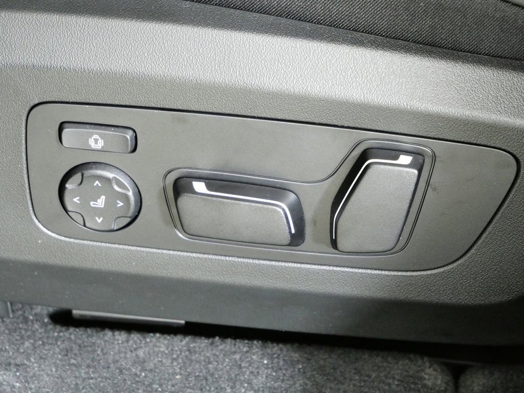 Thumbnail: 2026 BMW X3 - 43