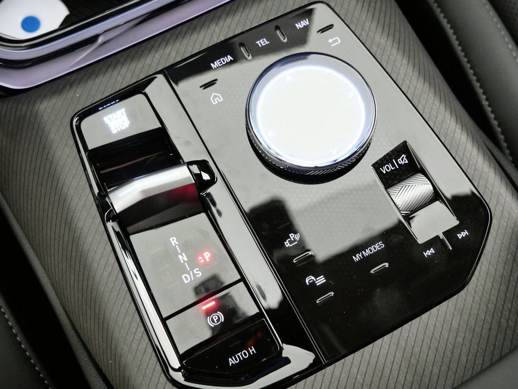 Thumbnail: 2026 BMW X3 - 46
