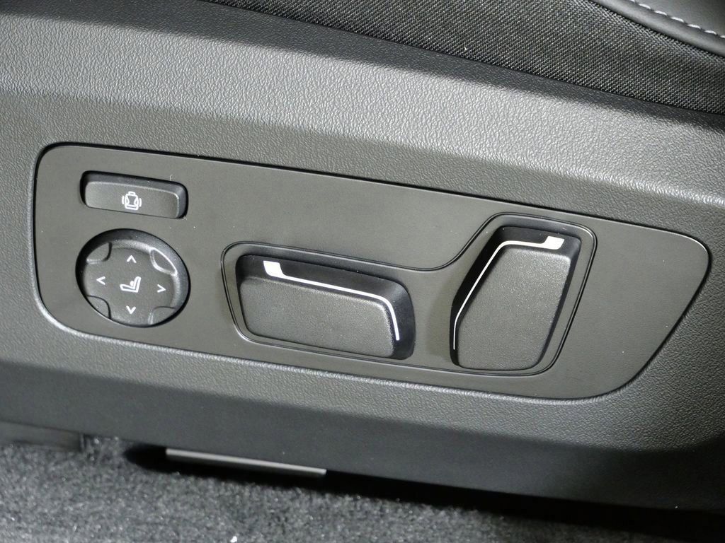 Thumbnail: 2026 BMW X3 - 39