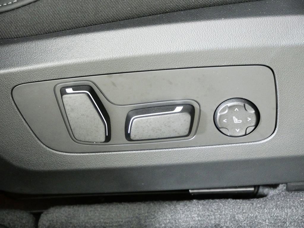 Thumbnail: 2026 BMW X3 - 29