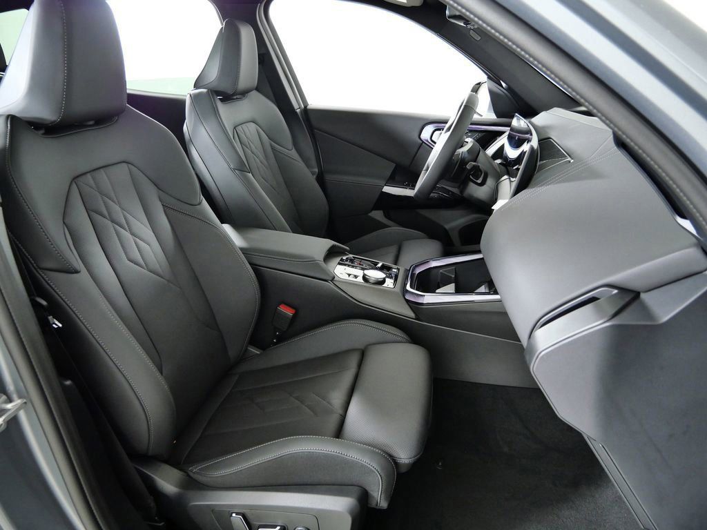 Thumbnail: 2026 BMW X3 - 9