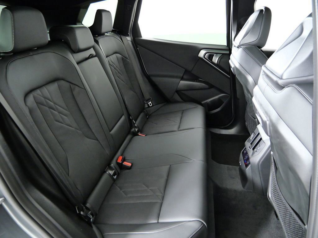 Thumbnail: 2026 BMW X3 - 31