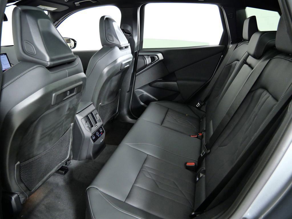 Thumbnail: 2026 BMW X3 - 34