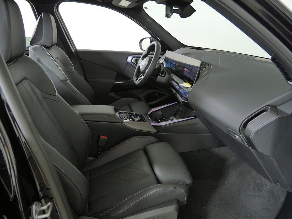 Thumbnail: 2026 BMW X3 - 10