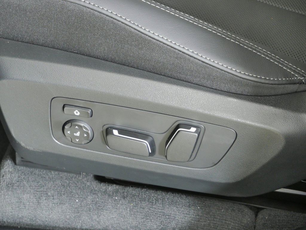 Thumbnail: 2026 BMW X3 - 43