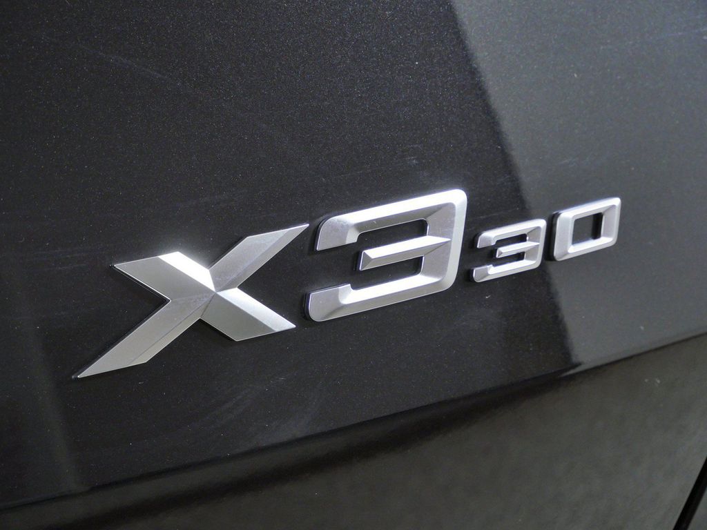 Thumbnail: 2026 BMW X3 - 22