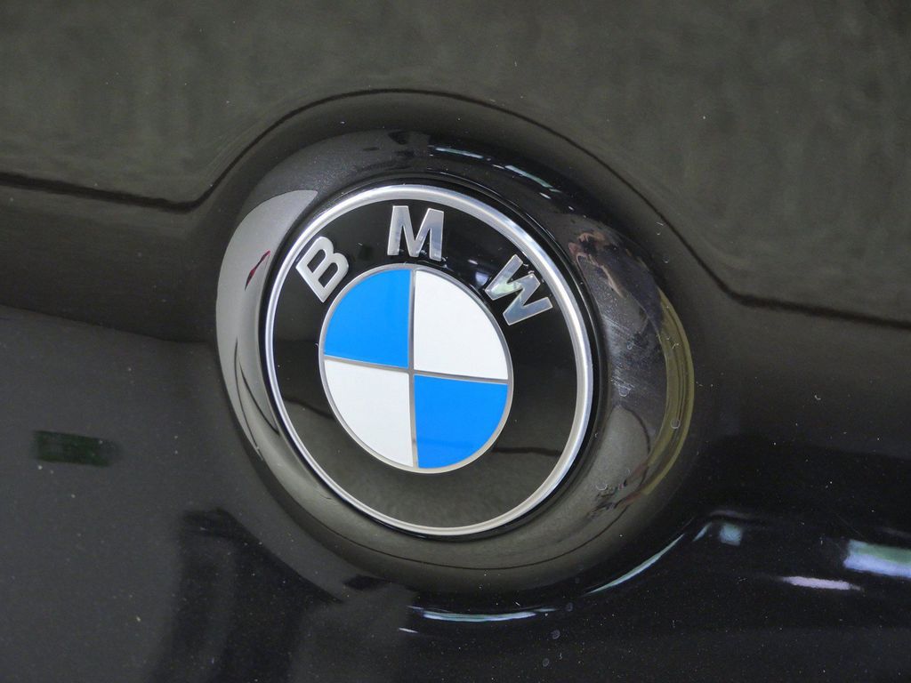 Thumbnail: 2026 BMW X3 - 21