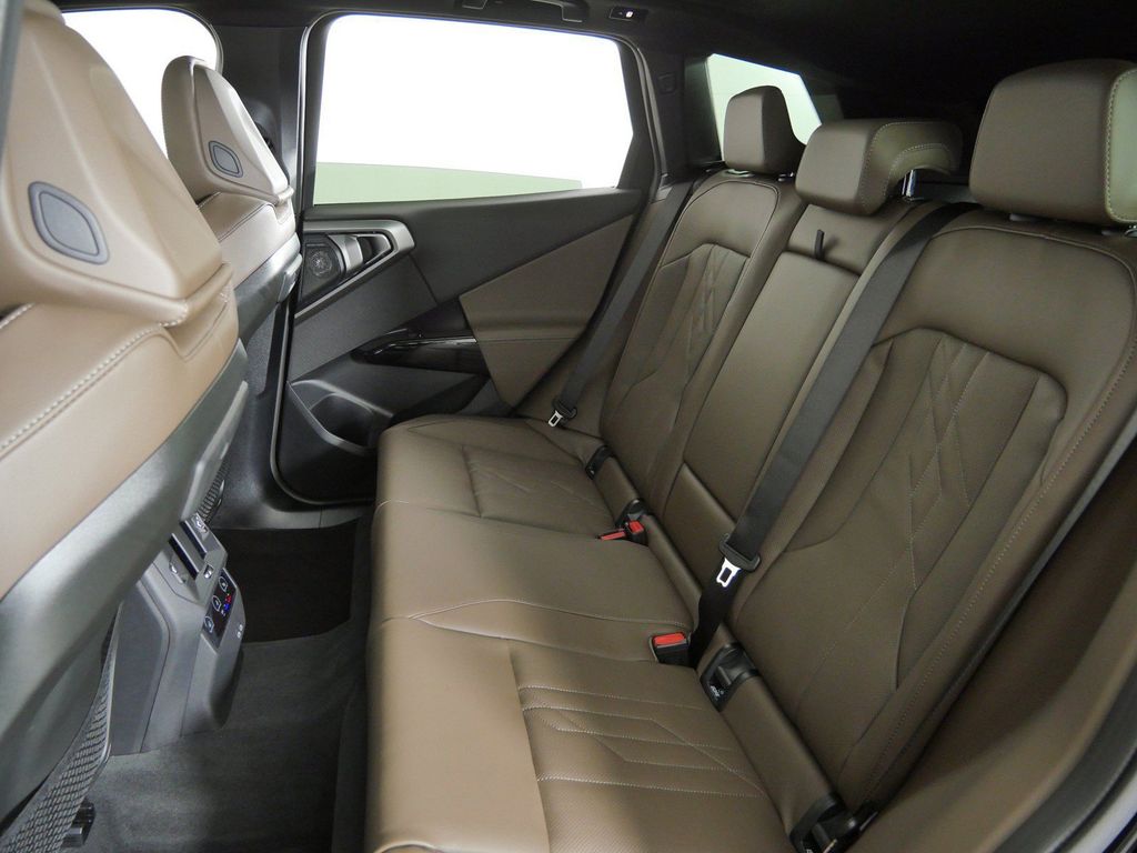 Thumbnail: 2026 BMW X3 - 36
