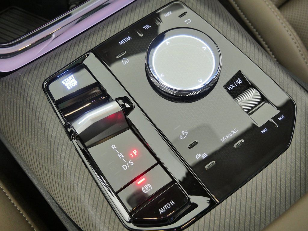 Thumbnail: 2026 BMW X3 - 49
