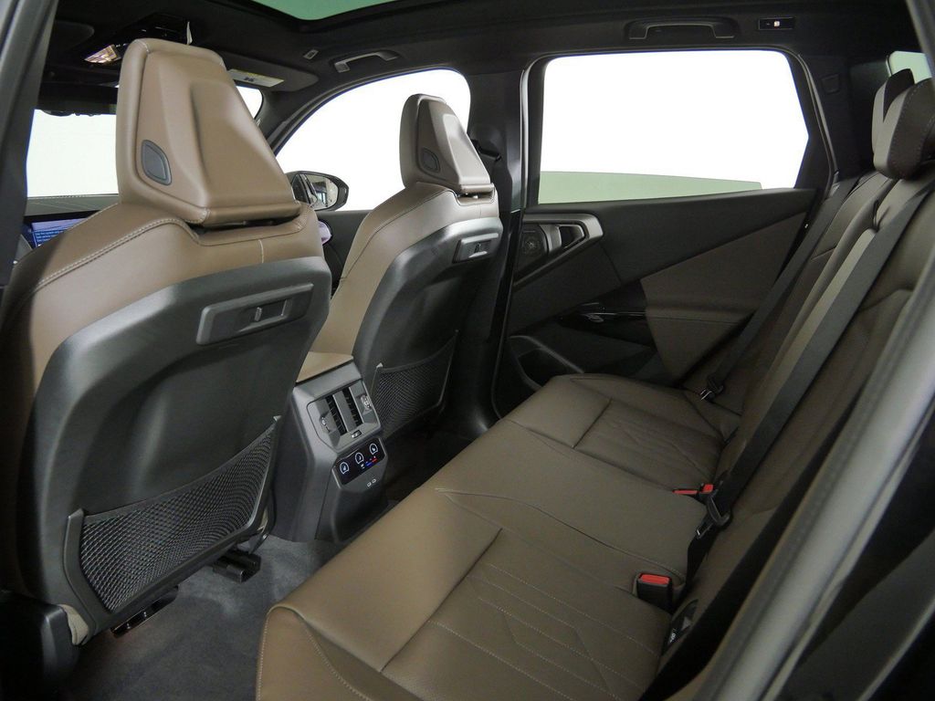 Thumbnail: 2026 BMW X3 - 35