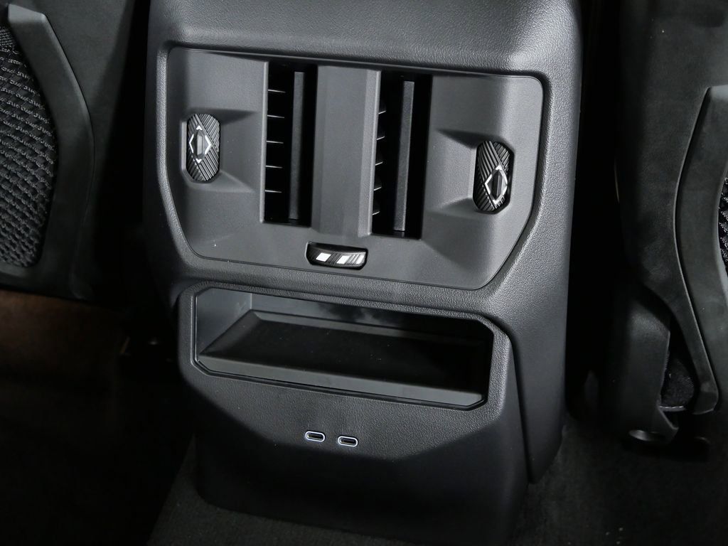 Thumbnail: 2026 BMW X3 - 31