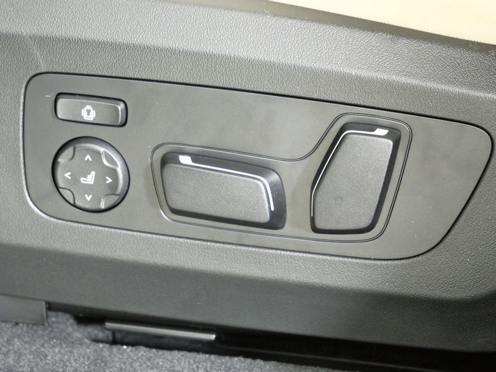 Thumbnail: 2026 BMW X3 - 41