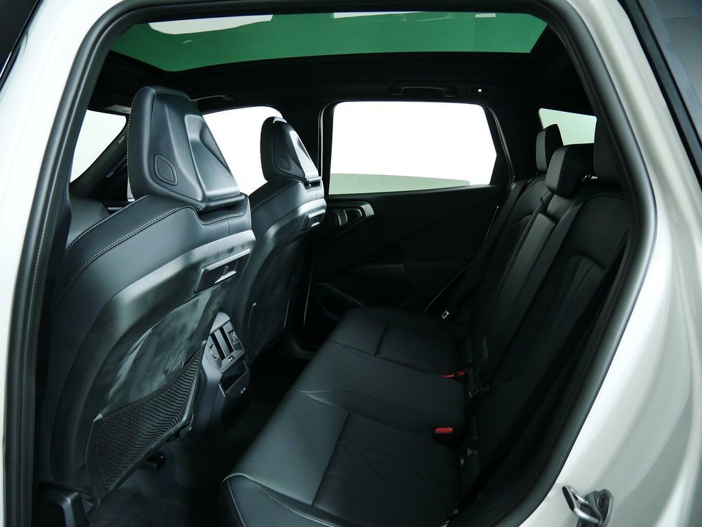 Thumbnail: 2026 BMW X3 - 29