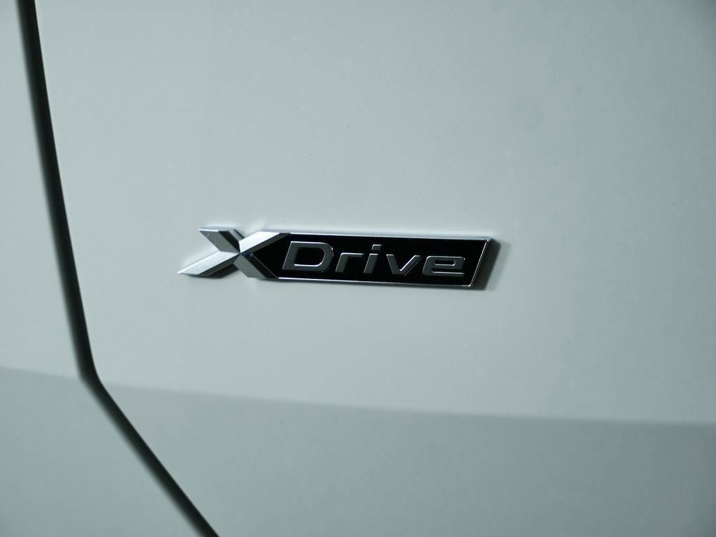 Thumbnail: 2026 BMW X3 - 20