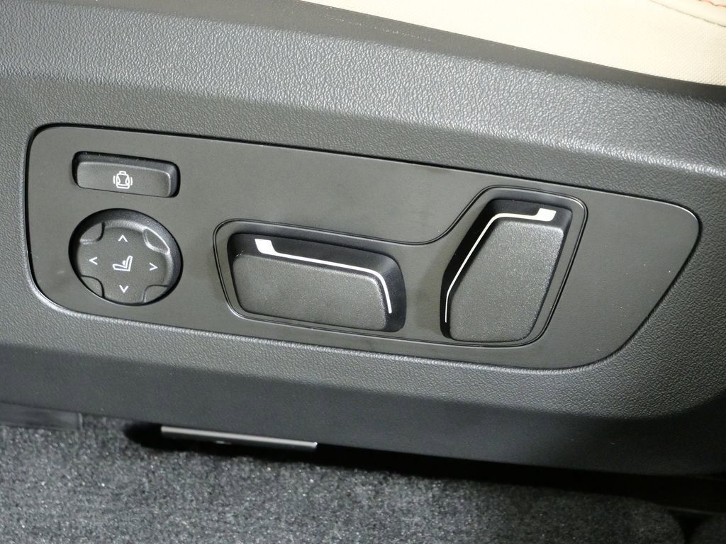 Thumbnail: 2026 BMW X3 - 40