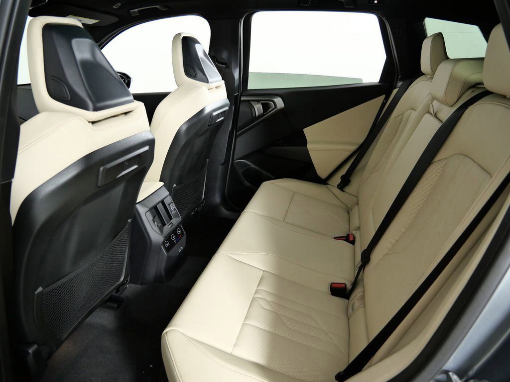 Thumbnail: 2026 BMW X3 - 35
