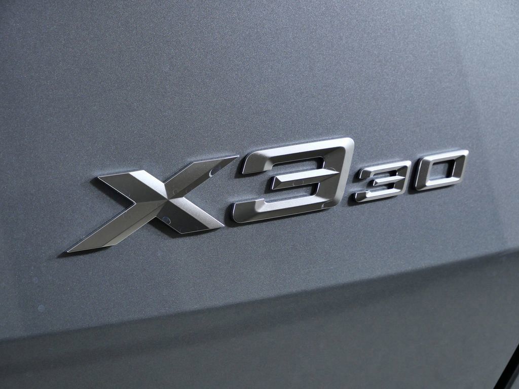 Thumbnail: 2026 BMW X3 - 21