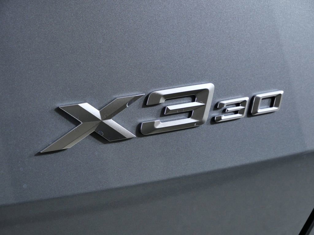 Thumbnail: 2026 BMW X3 - 21