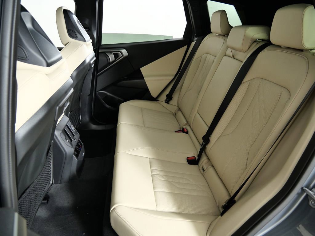 Thumbnail: 2026 BMW X3 - 34