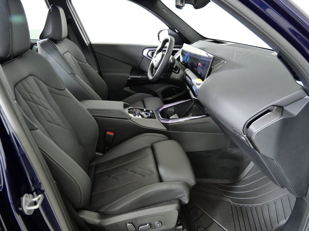Thumbnail: 2026 BMW X3 - 9