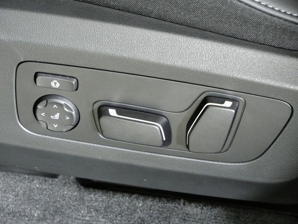 Thumbnail: 2026 BMW X3 - 39