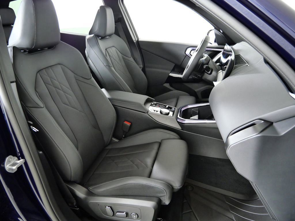 Thumbnail: 2026 BMW X3 - 10