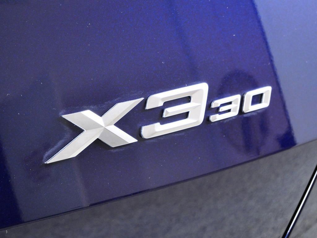 Thumbnail: 2026 BMW X3 - 21