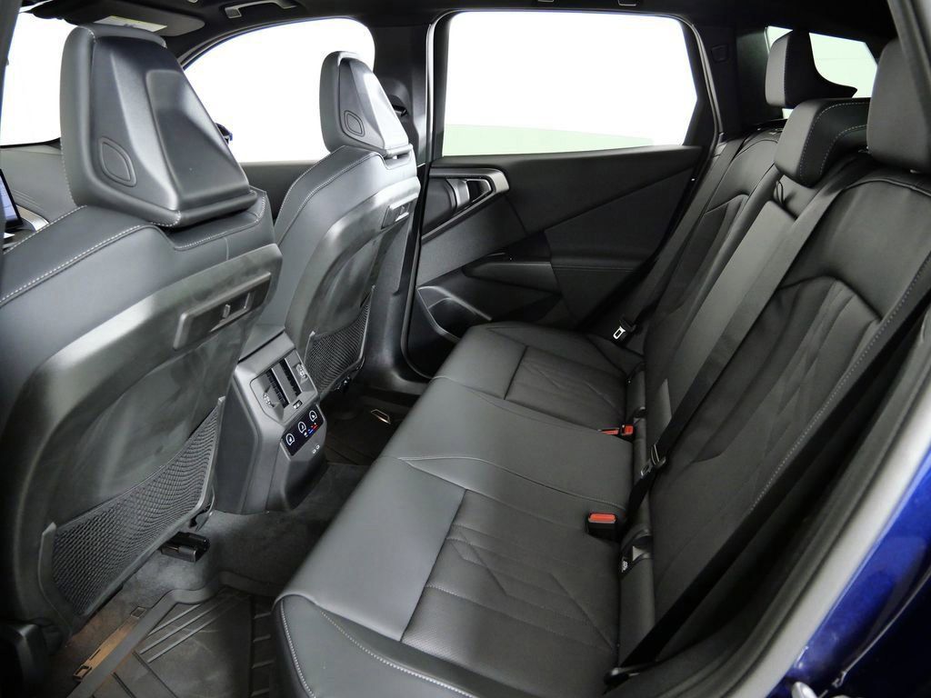 Thumbnail: 2026 BMW X3 - 31