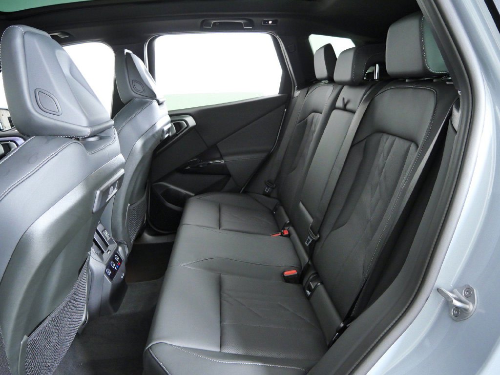 Thumbnail: 2026 BMW X3 - 36