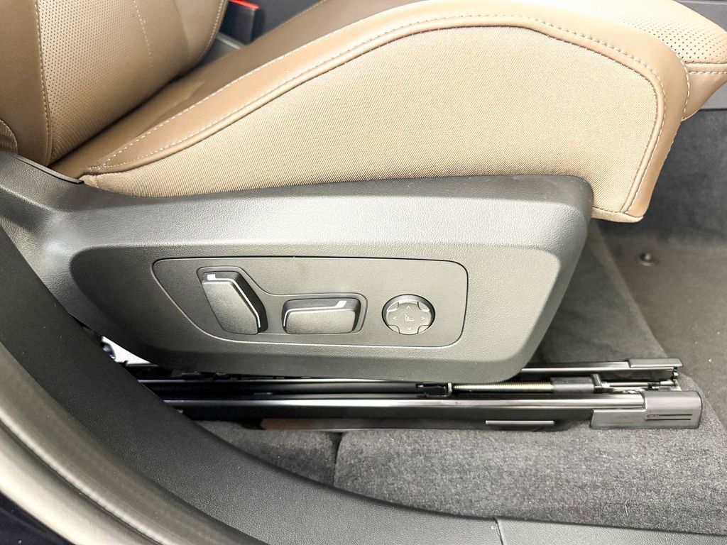 Thumbnail: 2025 BMW X3 - 26