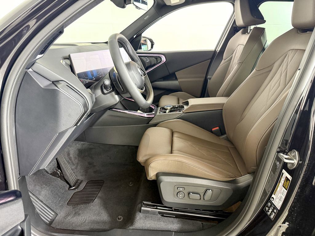 Thumbnail: 2025 BMW X3 - 31