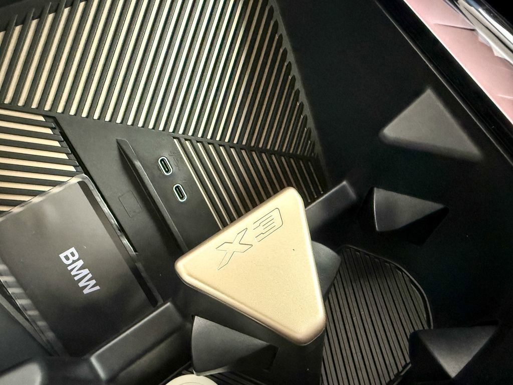 Thumbnail: 2025 BMW X3 - 14