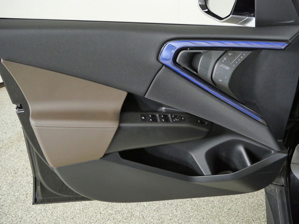 Thumbnail: 2025 BMW X3 - 38