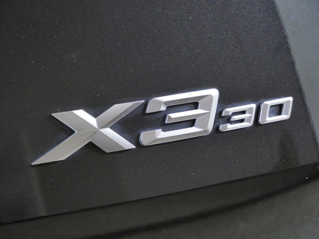 Thumbnail: 2025 BMW X3 - 24